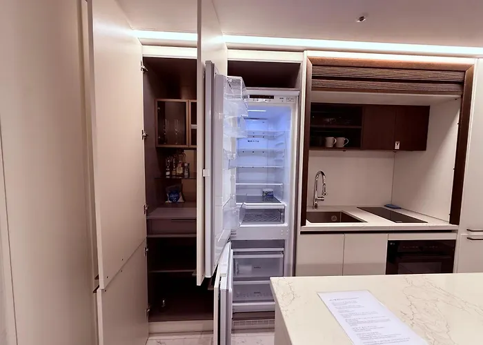 강남 서초 3 2룸 침대 3개 퀸1 싱글 2 패밀리스위트 풀옵션 Km House Appartement *