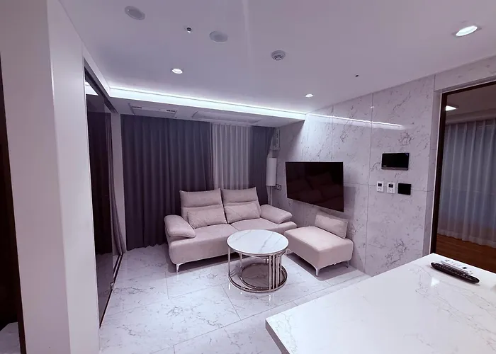 Apartamento Km House 3 2Br, 3Beds Q1 S2, Family Suite 강남 서초 Seúl