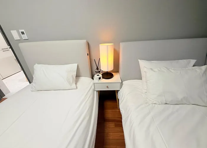 강남 서초 3 2룸 침대 3개 퀸1 싱글 2 패밀리스위트 풀옵션 Km House Appartement Séoul